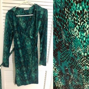 Calvin Klein Green Snake Print Long-sleeve Dress